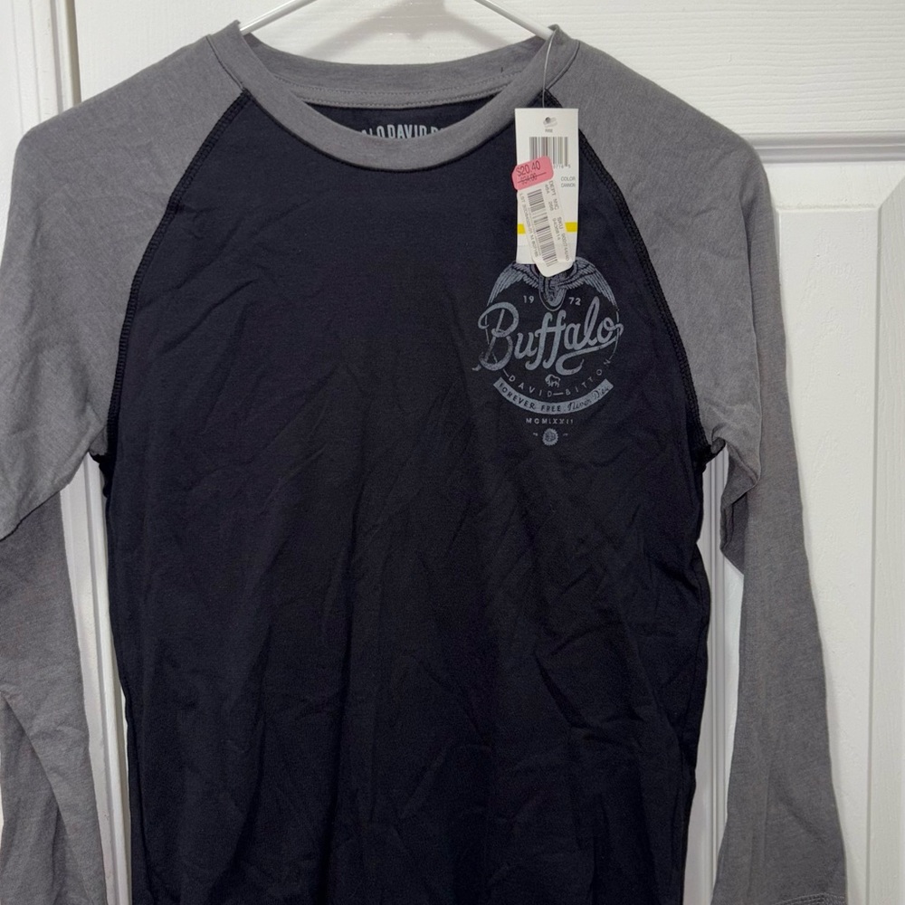 Buffalo David Bitton Men's Black and Gray Long Sleeve Tee
